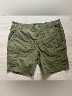 REI Men's Relaxed Fit Shorts